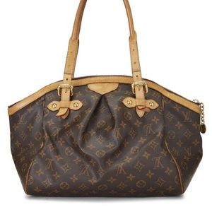 Discontinued Tivoli Louis Vuitton's iconic Monogram canvas Bag 👜🤎